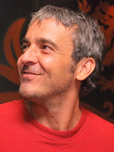 Retrato do ator brasileiro Alexandre Borges, nascido em Santos e patrono histórico do Fescete
